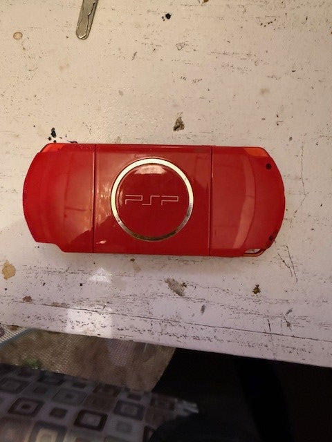 Red & Black Sony PSP 32GB – Custom Gaming System